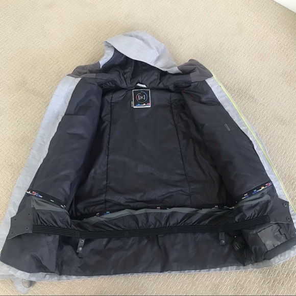 ❌SOLD❌ Burton Men’s [ak] GORE-TEX Ski Jacket, XL - Picture 8 of 14